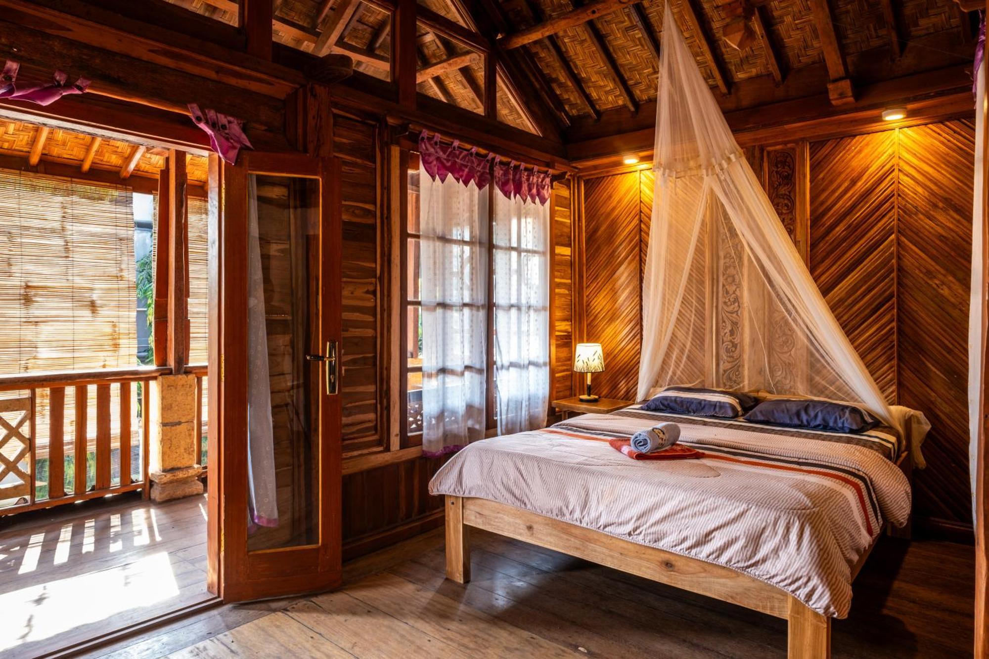 Lombok Stanley Garden Villas Montongbuwoh Экстерьер фото