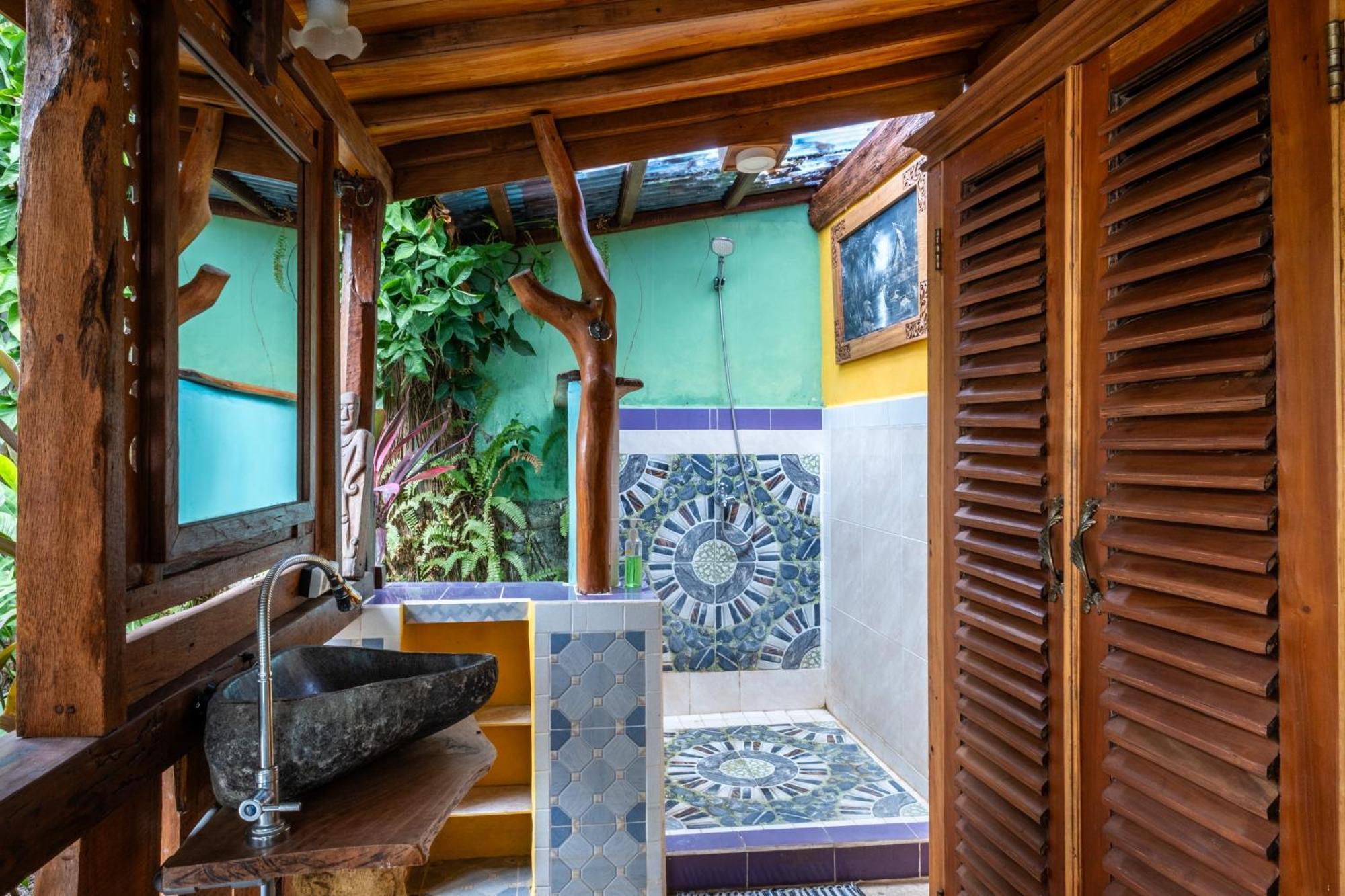 Lombok Stanley Garden Villas Montongbuwoh Экстерьер фото