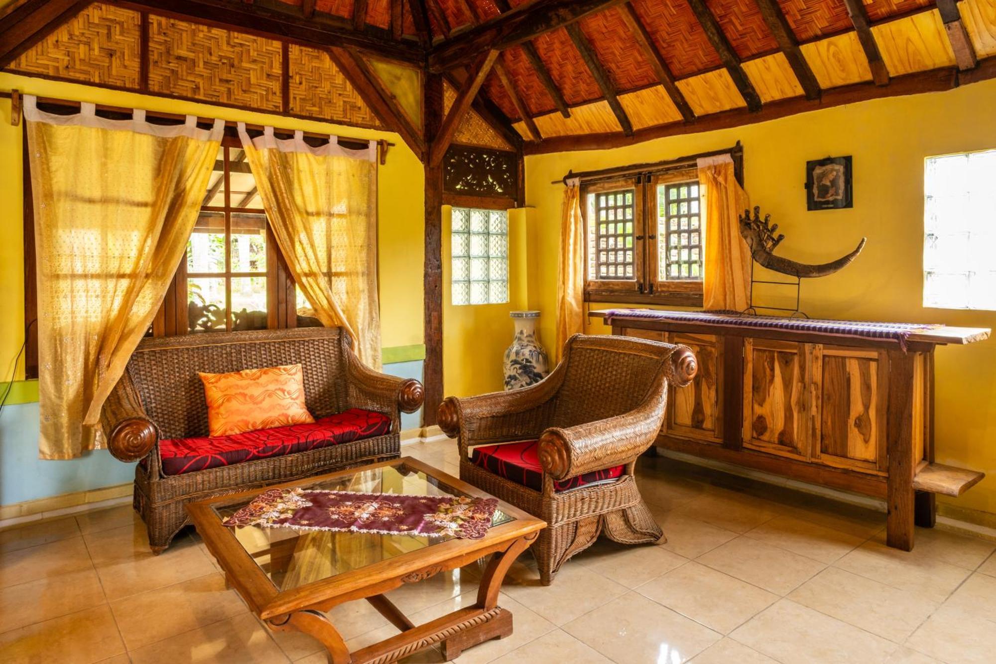 Lombok Stanley Garden Villas Montongbuwoh Экстерьер фото